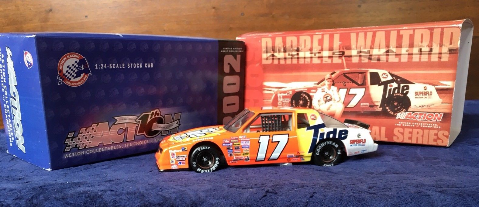 action 1/24 ﾀﾞｲｷｬｽﾄﾓﾃﾞﾙ ◇#17 DARRELL WALTRIP ” TIDE” 1989 DAYTONA