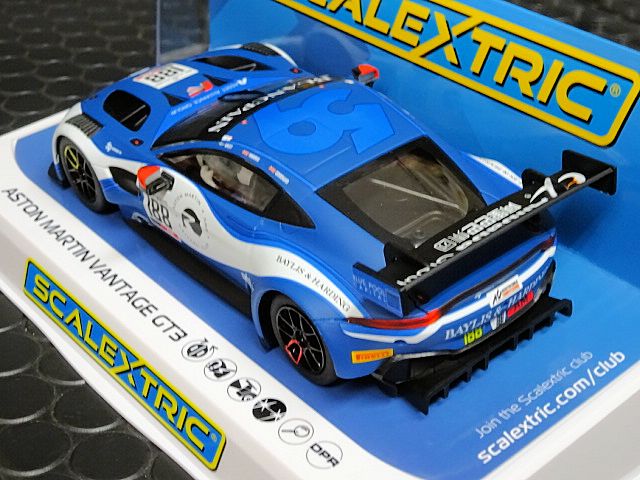 scalextric 1/32 ｽﾛｯﾄｶｰ C4100◇Aston Martin Vantage GT3 