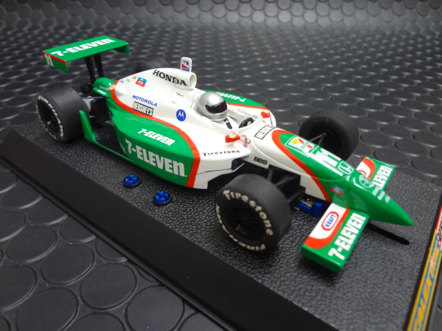 Scalextric 1/32 ｽﾛｯﾄｶｰ C2572☆IRL Dallara 