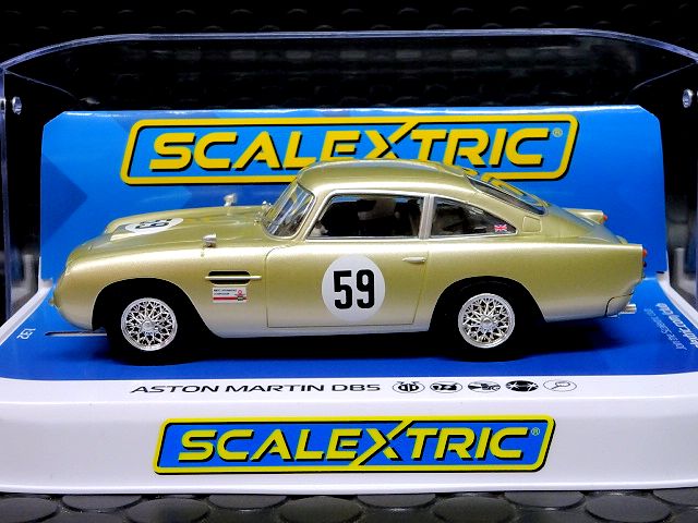 Scalextric 1/32 ｽﾛｯﾄｶｰ C4166◇Aston Martin DB5 White Gold - AMOC 