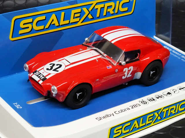 Scalextric 1/32 ｽﾛｯﾄｶｰ C4528◇ Shelby Cobra 289. #32 Red
