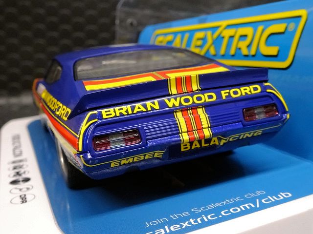 scalextric1/32 ｽﾛｯﾄｶｰ C4260 ◇Ford XC Falcon #18/M.Carter & G