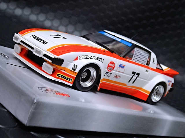 スロットカー Amazon | 【▽・未使用品】Revoslot 1/32 スロットカー レボ