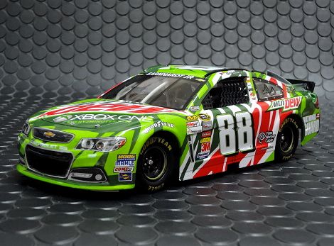 LIONEL 1/24 ﾀﾞｲｷｬｽﾄﾓﾃﾞﾙ 2014モデル◇#88 Dale Earnhardt Jr 