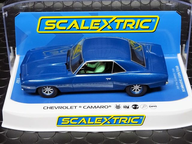 Scalextric 1/32 ｽﾛｯﾄｶｰ C4074◇Chevrolet Camaro Z1 - blue - ライト