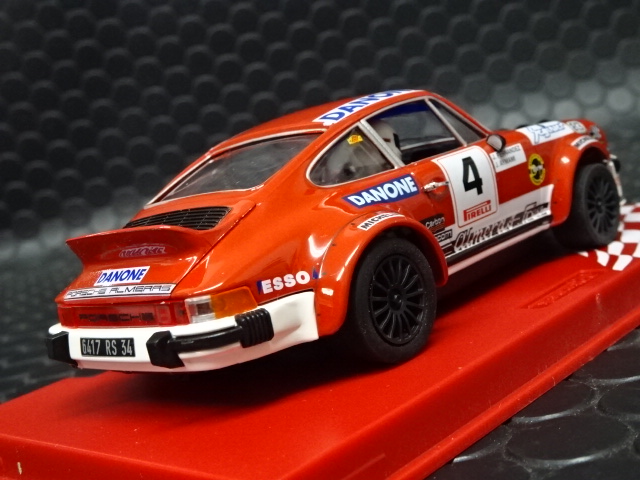 Yahoo!オークション - スロットカー 1/32 FLY フライ ポルシェ