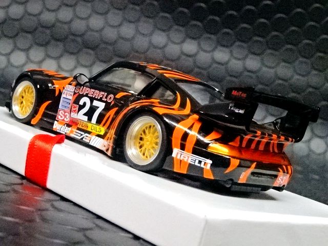 Revoslot 1/32 ｽﾛｯﾄｶｰ RS0003◇Porsche 911 GT2 ＃27 Tiger Superflo 12H Sebring  1997. BRMの血統を受け継ぐレボスロットは精巧な金属製シャシーを採用！☆1/32最新モデル911GT2が待望の再入荷完了！ | NASCAR・ スロットカー・ミニカーの専門店<<サッキーズ ...