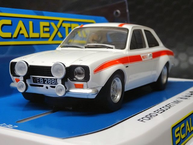 scalextric1/32 ｽﾛｯﾄｶｰ C3934◇ Ford Escort MkI Mexico 50th