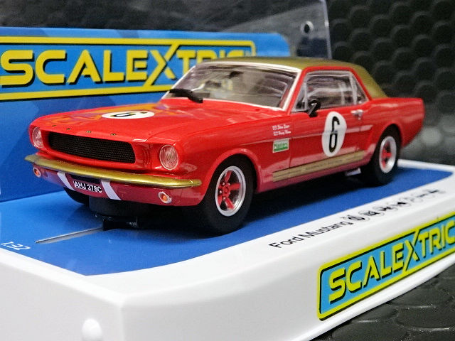 Scalextric 1/32 ｽﾛｯﾄｶｰ C4339 ◇ Ford Mustang ”Alan Mann Racing” #6