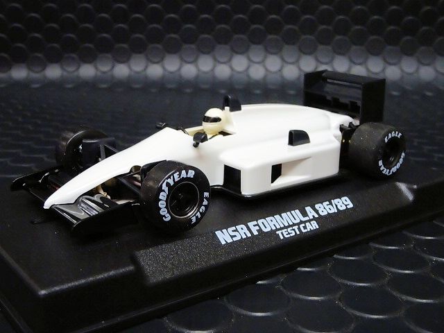 1/32　SCX Imola F1 スロットカーコースセット Amazon | Carrera Digital132 1/32 Passion of Speed スロット