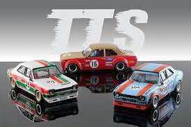 スケーレックストリック Gulf Ford Escort Mk1 スロットカー Scalextric | C4530 Ford Escort MK1 - Gulf Edition - YouTube