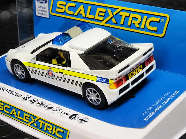 scalextric 1/32 ｽﾛｯﾄｶｰ C4341◇ Ford RS200 