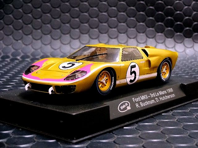 Slot it 1/32 ｽﾛｯﾄｶｰ SICA20C◇FORD GT40 MKII #5/Ronnie Bucknum