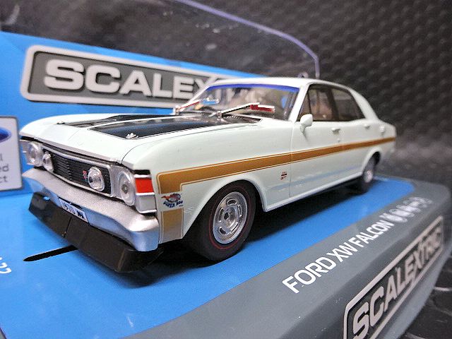 Scalextric 1/32 ｽﾛｯﾄｶｰ C3986◇Ford Falcon XW - Diamond White