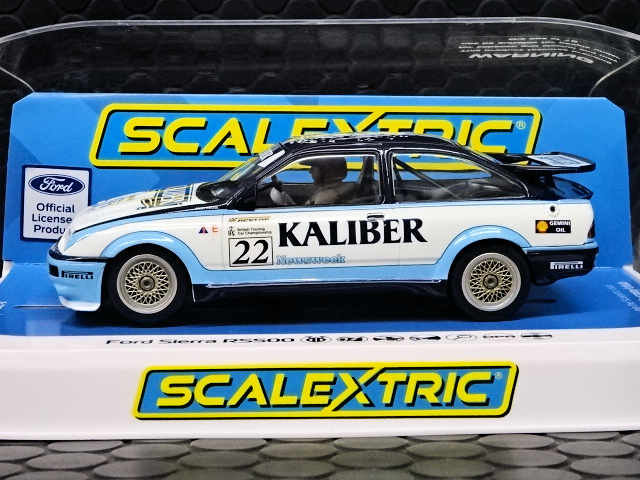 スケーレックスフォードシエラ スロットカー セット Scalextric 1/32 ｽﾛｯﾄｶｰ C4343◇Ford Sierra RS500 #22/Andy