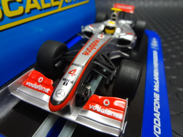 Scalextric 1/32 ｽﾛｯﾄｶｰ C3266◇McLaren-Mercedes Vodafone F1 #4 