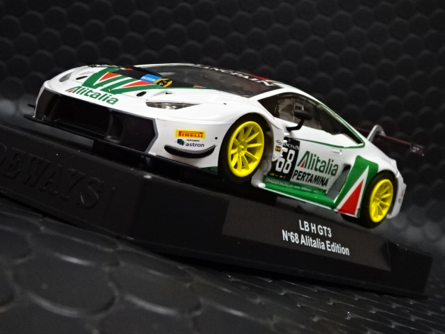 RACER / SIDEWAYS 1/32 ｽﾛｯﾄｶｰ SWCAR01m◇LAMBORGHINI HURACAN