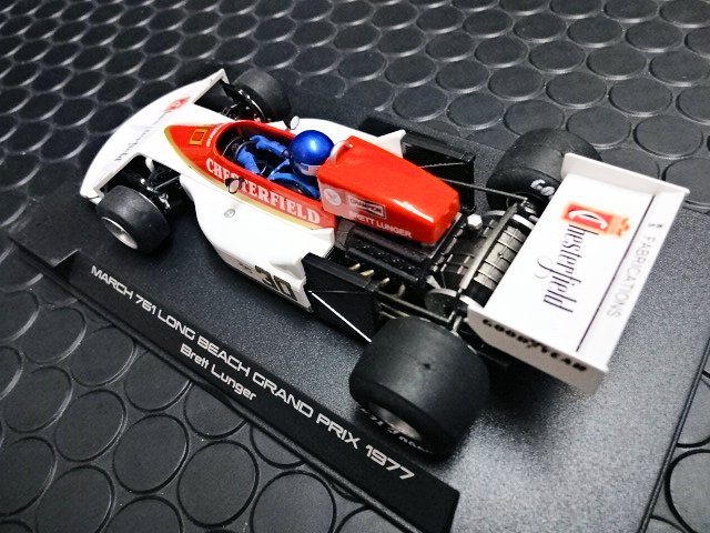 カレラ製 ロングサーキット スロットレーシング 1:48 F1レーシング カレラ製 ロングサーキット スロットレーシング 1:48 F1レーシング