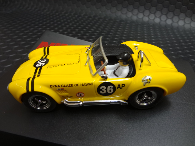 ナンガ　BIGガーシー　蛍光イエロー　初期　限定【コウンコツおまけ付き】 ナンガ BIGガーシー 蛍光イエロー 初期 限定【コウンコツおまけ