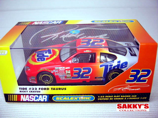 Scalextric 1/32 SlotCar #32 RickyCraven 