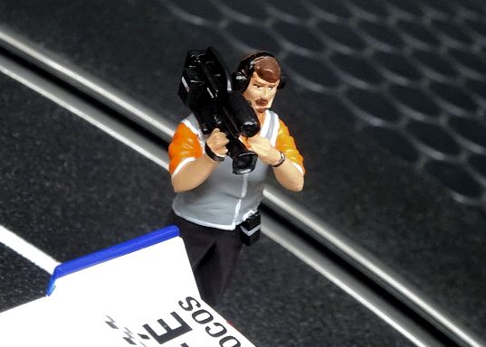 LeMans miniatures 1/32 ﾌｨｷﾞｭｱ 132056m◇カメラマンのティエリー