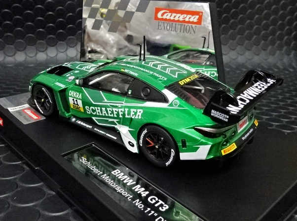 Carrera Evolution 132 ｽﾛｯﾄｶｰ 27831◇ BMW M4 GT3 Schubert