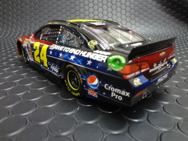 LIONEL 1/24 ﾀﾞｲｷｬｽﾄﾓﾃﾞﾙ ◇#24 JEFF GORDON 