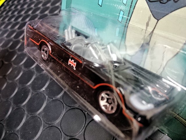 ﾎｯﾄｳｨｰﾙ 1/64 ﾀﾞｲｷｬｽﾄﾓﾃﾞﾙ H/W☆BATMAN 75TH ANNIVERSARY 