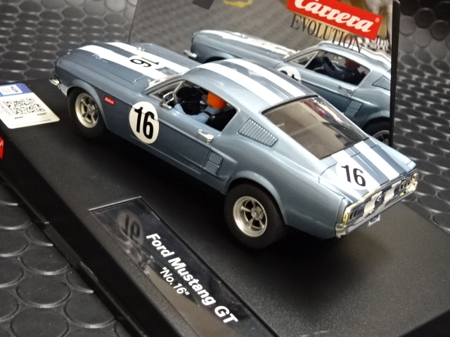 Carrera Evolution 1/32 ｽﾛｯﾄｶｰ 27525 USA－Limited Edition ◇FORD