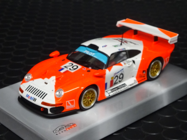 スロットウィング ポルシェ917 #9マルティニ カラー 1/32 スロットカー NSR 1/32 ｽﾛｯﾄｶｰ 0360SW◇Porsche 917K #35 
