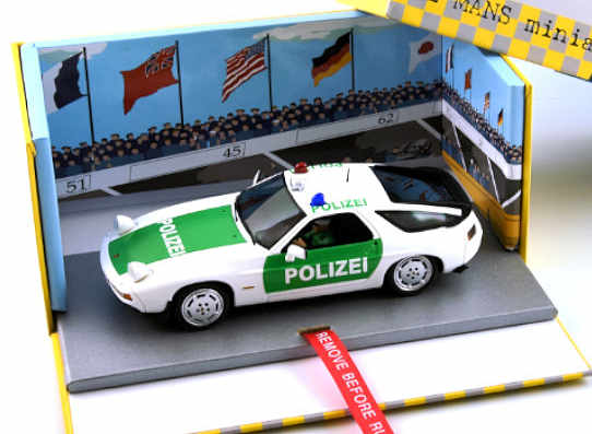 LeMans miniatures 1/32 ｽﾛｯﾄｶｰ 1132105M-POL ◇ Porsche 928 Polizei