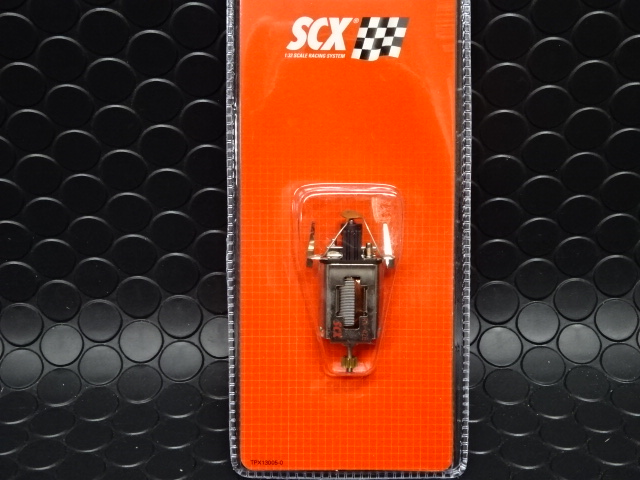スロットカー 1/32パーツ Scalextric 1/32 ｽﾛｯﾄｶｰﾊﾟｰﾂ C8420☆ 純正 スプリング付き