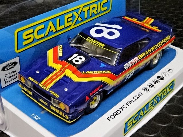 scalextric1/32 ｽﾛｯﾄｶｰ C4260 ◇Ford XC Falcon #18/M.Carter & G