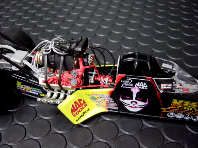 Action 1/24 ﾀﾞｲｷｬｽﾄﾓﾃﾞﾙ ◇DougKalitta 