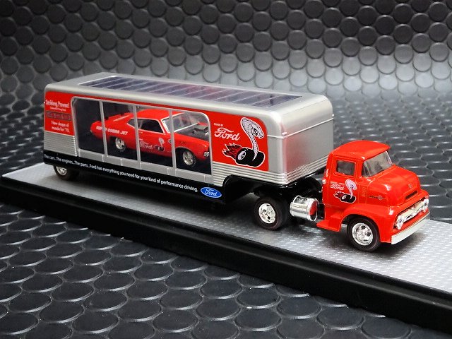 M2 1/64 ﾀﾞｲｷｬｽﾄﾓﾃﾞﾙ ◇ 1956 Ford COE ＆ 1970 Ford Torino Cobra