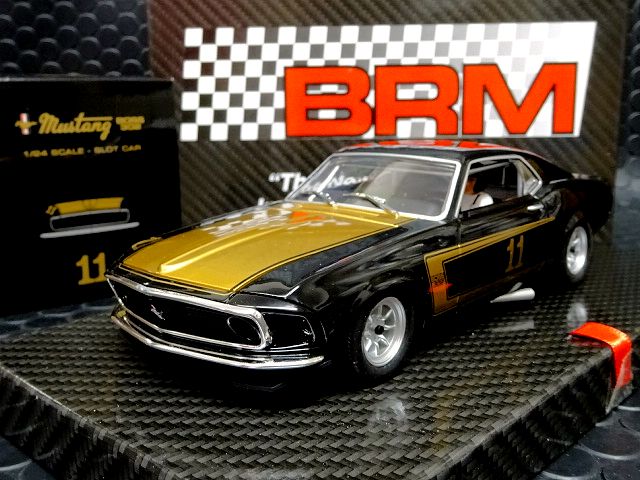 BRM 1/24 ｽﾛｯﾄｶｰ BRM074 MUSTANG BOSS 302 1969 - #11/Smokey Yunick トランザムシリーズ新登場！☆アメリカンマッスルレーサーいかが？☆お薦め新製品！  | NASCAR・スロットカー・ミニカーの専門店u003cu003cサッキーズ・コレクションズ大阪u003eu003e by CAR-BOX