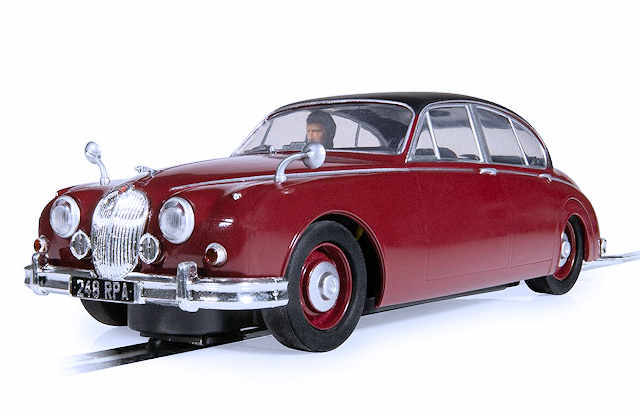未使用✨ジャガー マークII マイスト JAGUAR Mark II 1/18 ミニカー 1/18 1959 ジャガー マーク2 緑色 KKS 1/18 JAGUAR