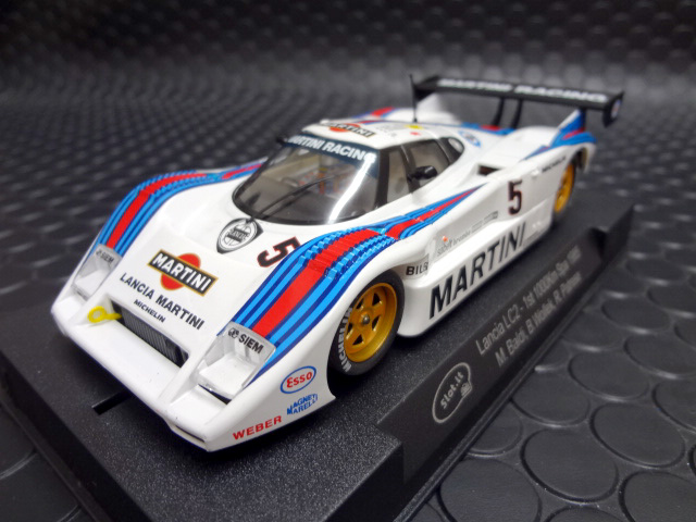 マーチン レーシングカー1/32＊martini racing MICHELIN マーチン レーシングカー1/32＊martini racing MICHELIN - メルカリ