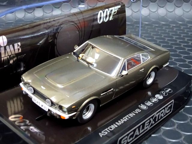 Scalextric 1/32 ｽﾛｯﾄｶｰ C4203 ◇Aston Martin V8. 007 James Bond “NO TIME TO  DIE” 「007 ノー・タイム・トゥ・ダイ」007/アストンマーチンV8！再入荷済み！ | NASCAR・スロットカー・ミニカーの専門店<<サッキーズ・コレクションズ大阪>>  by CAR-BOX