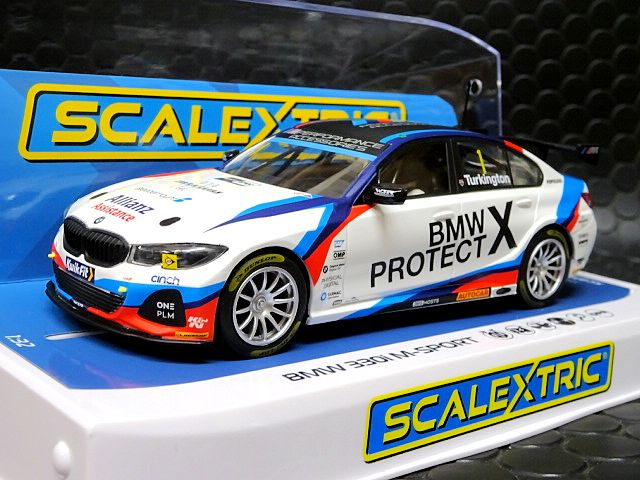 Scalextric 1/32 ｽﾛｯﾄｶｰ C4188◇ BMW 330i ”M-Sport” #１/Colin