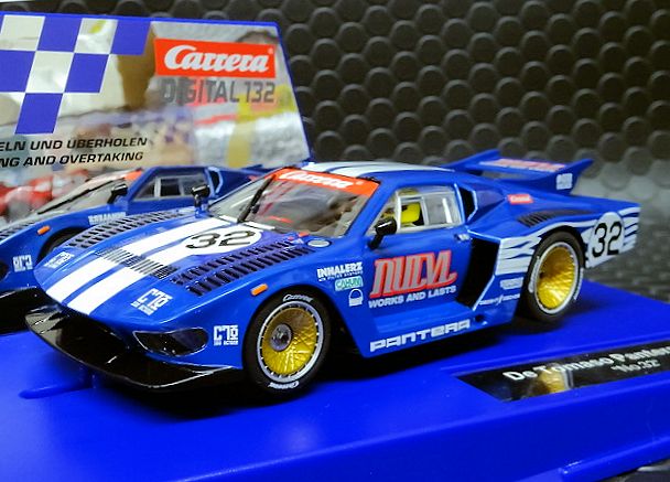 Carrera Digital 132 ｽﾛｯﾄｶｰ 30990◇de Tomaso Pantera #32