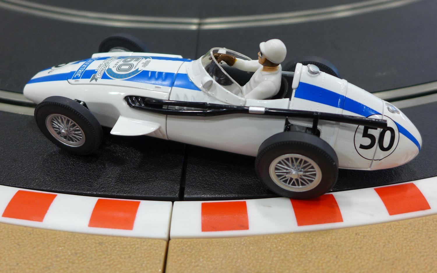 Scalextric 1/32 ｽﾛｯﾄｶｰ C3825A◇Scalextric 60th-Anniversary
