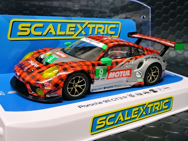 Scalextric 1/32 ｽﾛｯﾄｶｰ C4252◇Porsche 911 GT3 R #9 