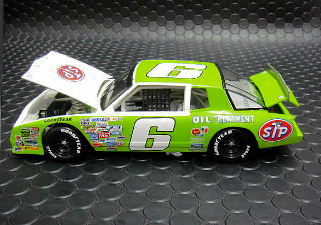 Action 1/24 ﾀﾞｲｷｬｽﾄﾓﾃﾞﾙ ◇#6 RICHARD PETTY 1986 STP Monte