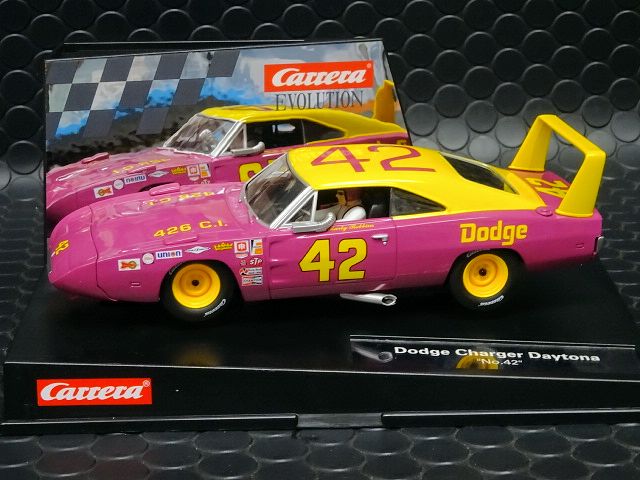 Carrera Evolution 1/32 ｽﾛｯﾄｶｰ 27638 ◇Dodge Charger Daytona #42 ダッジチャージャー！  2020年新製品☆-アナログモデル- | NASCAR・スロットカー・ミニカーの専門店<<サッキーズ・コレクションズ大阪>> by CAR-BOX