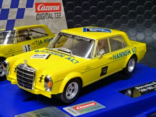 Carrera Digital 132 31037◇ Mercedes-Benz 300 SEL 6.3 AMG #31