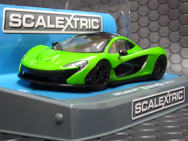 【スロットカー】Scalextric（Hornby）スーパー7（緑黄） scalextric1/32 ｽﾛｯﾄｶｰ C3756◇McLalen P1 ---Green-- 入荷しました