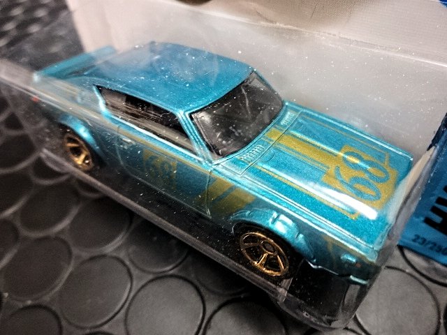 ﾎｯﾄｳｨｰﾙ 1/64 ﾀﾞｲｷｬｽﾄﾓﾃﾞﾙ H/W 2015☆NISSAN SKYLINE 2000GT-R