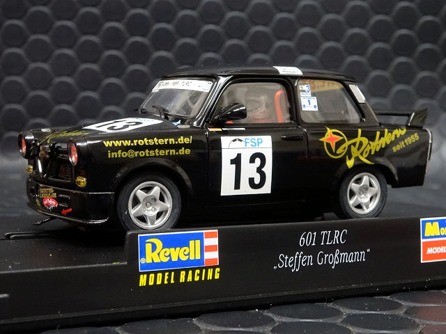 Monogram/Revell 1/32 ｽﾛｯﾄｶｰ 08387◇Trabant 601 TLR C #13