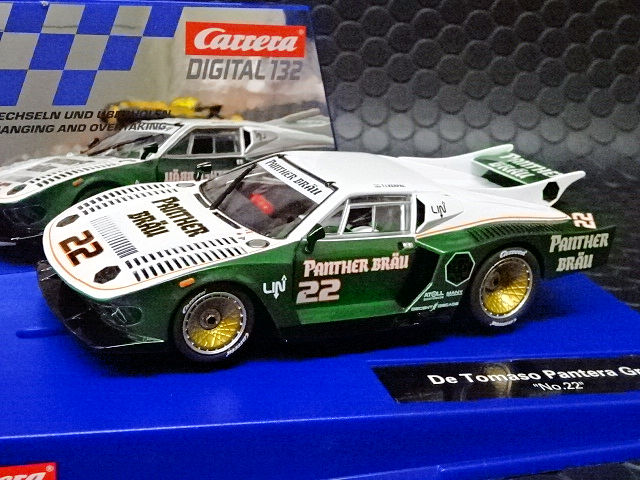 Carrera Digital 132 ｽﾛｯﾄｶｰ 31045 ◇de Tomaso Pantera #22